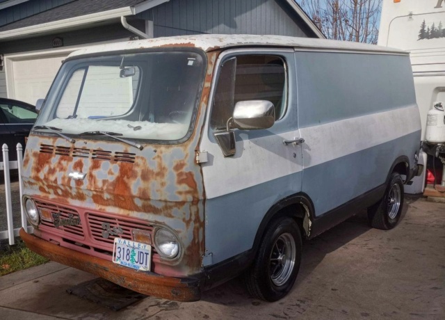 67  Van in OR $2000. 27213010