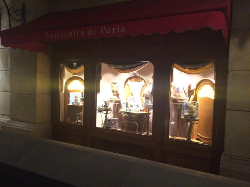 "Chez Marianne - Souvenirs de Paris" - Page 2 10378911