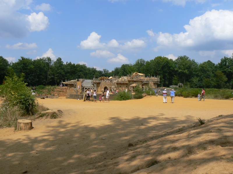 Guedelon, bienvenue au 13 eme siecle P1000912