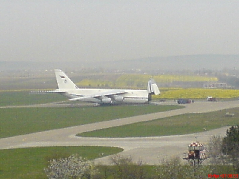 Aeroportul Bacau - 2008 Dsc00210