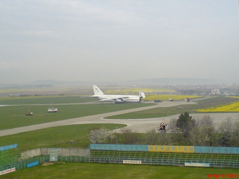 Aeroportul Bacau - 2008 Dsc00211
