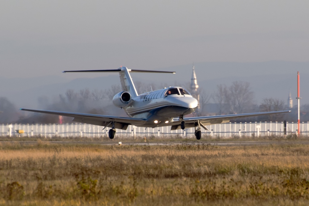 Aeroportul Satu Mare - Decembrie 2014   Dsc_8411