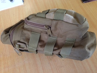 VENDS POUCH TAN  Img_8314