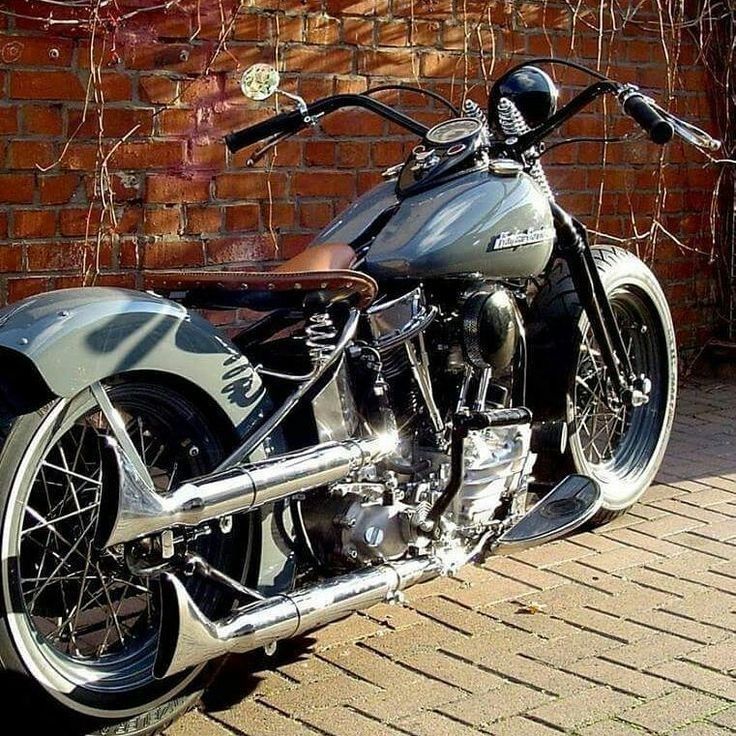 Bobber style D1136010