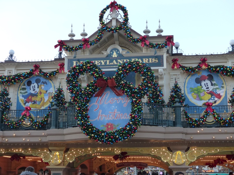 TR séjour magique & topissime à Disneyland Paris - Sequoia Lodge (GFC) - du 17/12/13 au 20/12/13 [Saison 3 Terminée - Épisode 11 – Épisode final !  posté le 25/11/2014 !] - Page 25 P1020445