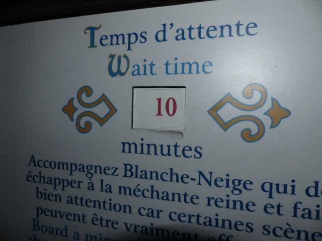 TR séjour magique & topissime à Disneyland Paris - Sequoia Lodge (GFC) - du 17/12/13 au 20/12/13 [Saison 3 Terminée - Épisode 11 – Épisode final !  posté le 25/11/2014 !] - Page 25 P1020514