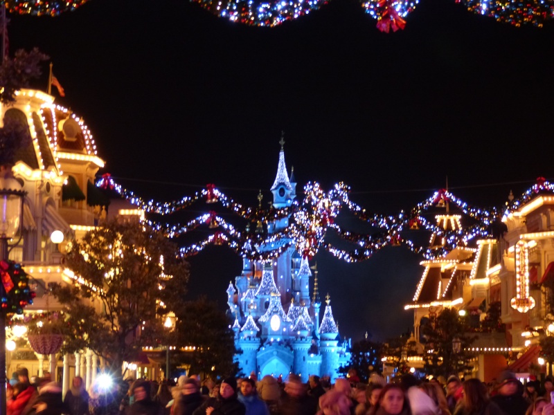 TR séjour magique & topissime à Disneyland Paris - Sequoia Lodge (GFC) - du 17/12/13 au 20/12/13 [Saison 3 Terminée - Épisode 11 – Épisode final !  posté le 25/11/2014 !] - Page 25 P1020525