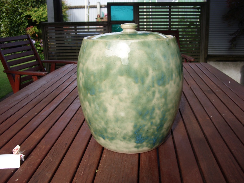 Timaru Pottery crock Timaru10