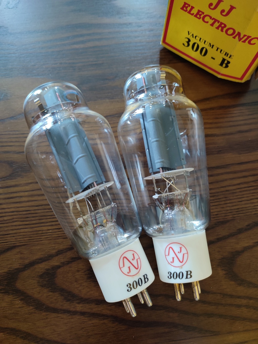 JJ 300B match pair tubes (Used) Jj300b10