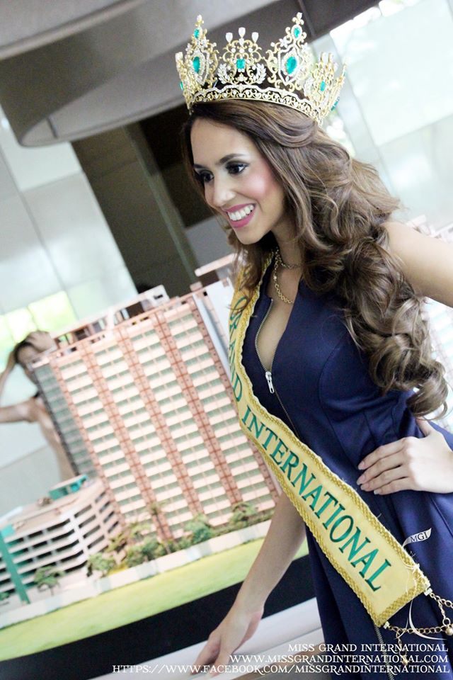  *Miss Grand International 2014- Official Thread- Daryanne Lees- Cuba* - Page 2 10733710