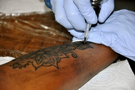 Ink Master - Epaule Tattoo T.7 Piquag10