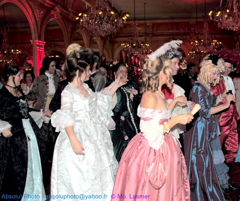 le Bal des favorites 22 Novembre 2014 les photos - Page 4 13773010