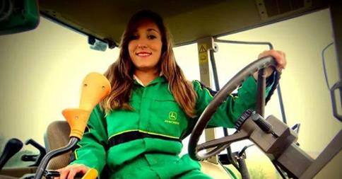 MISS FRANCE AGRICOLE 2015 Deere11