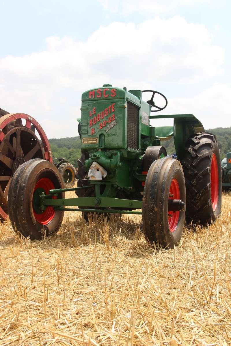 32 Expo Vieux Tracteurs – à Auradé (GERS)  26 et 27 Juillet 2014 Img_0410