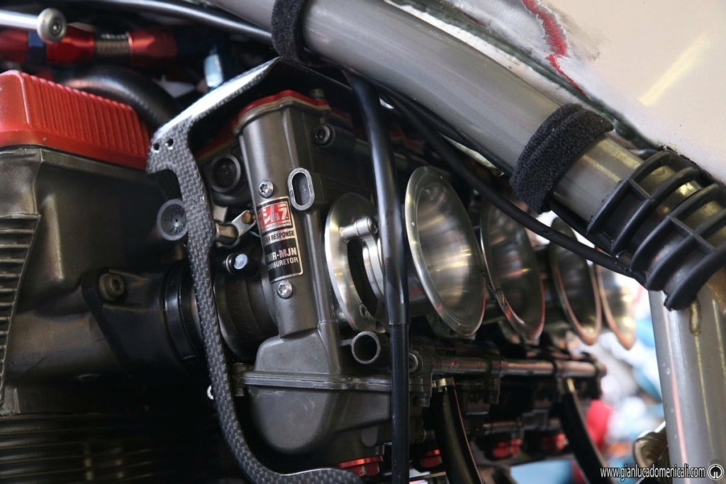 748 pour mon GSXR - Page 2 Dual_s10