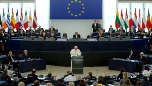 Le discours pan-maçonnique du Pape François au Parlement Européen ! E7449410
