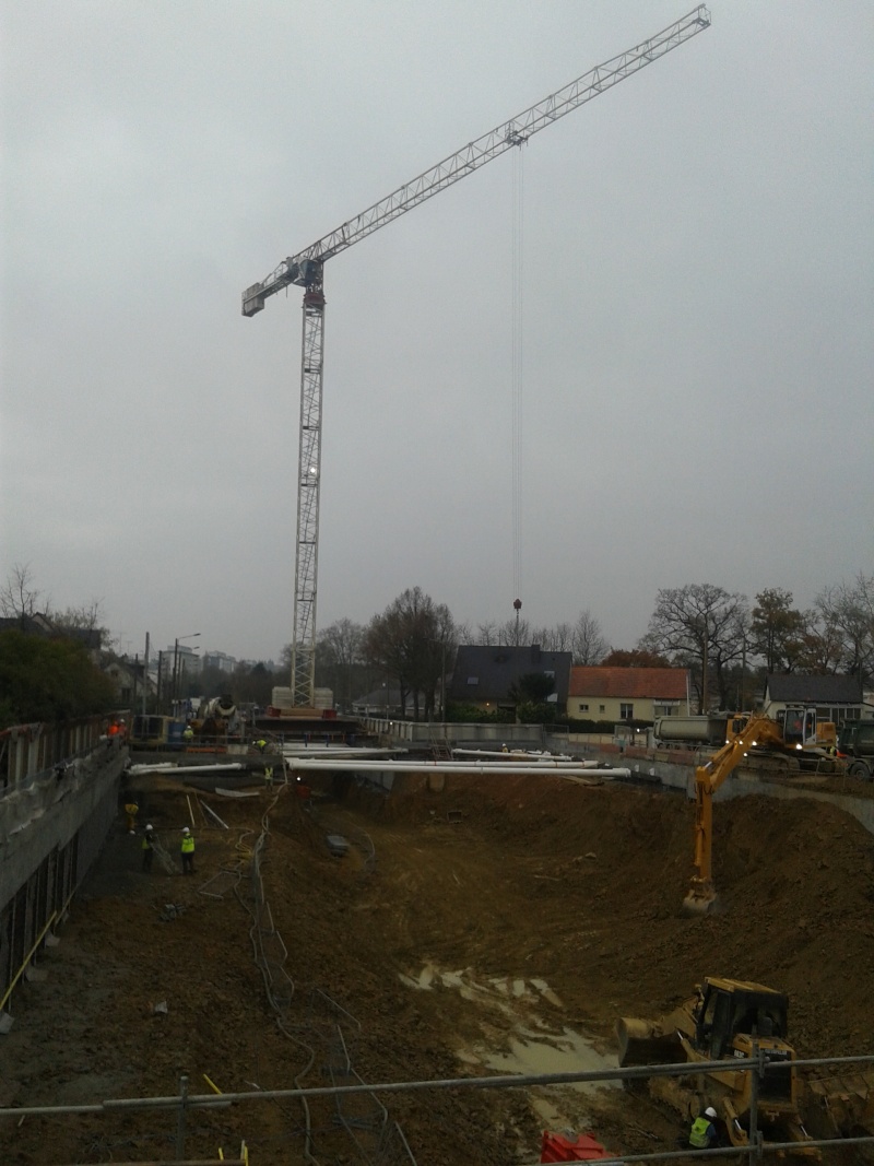 Montage de grues à tour - Page 4 20141211