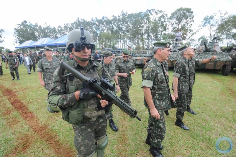 Armée Brésilienne/Brazilian Armed Forces/Forças Armadas Brasileiras - Page 26 919