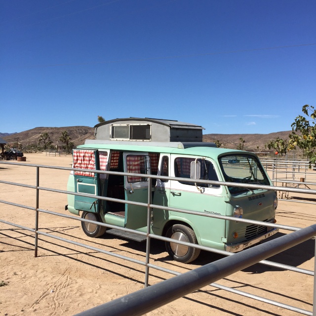 Scotty's 1965 Chevy SportVan Deluxe Travel Cruiser - Page 7 Img_3111