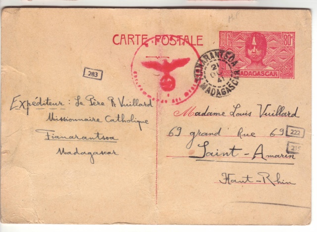 Etiquette indiquant la marche à suivre pour les correspondances familliales entre le Reich et un pays ennemi. 4001810