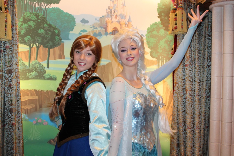 Princess Pavilion avec Anna et Elsa - Page 13 Img_8114