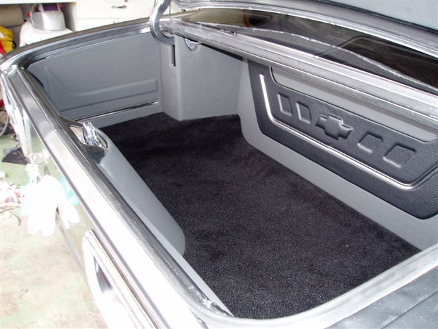 Custom trunk upholstery ideas P5070111