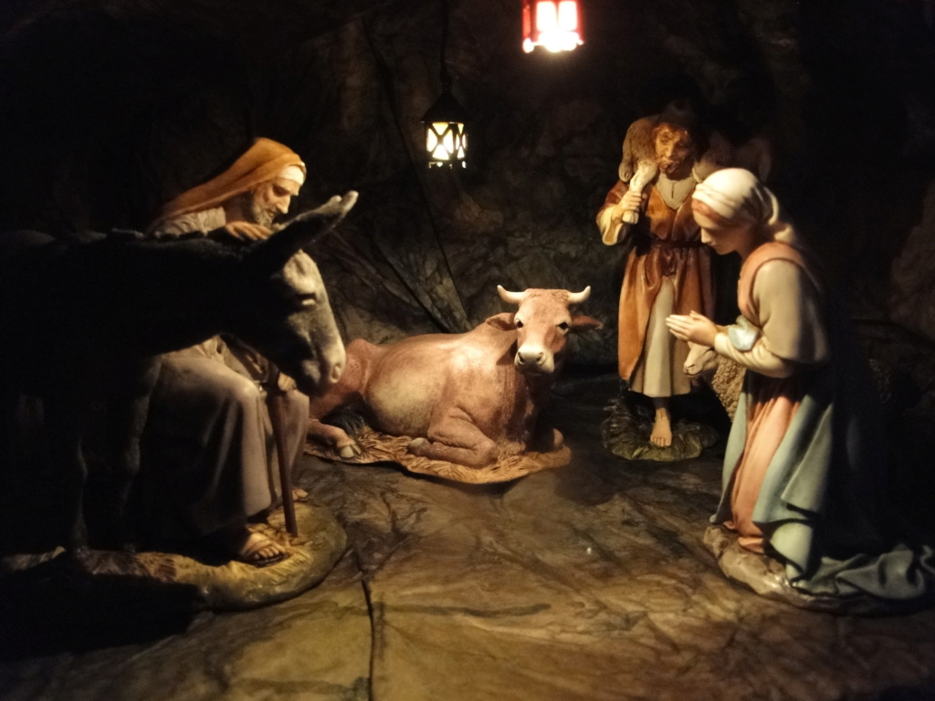 Saint François d'Assise invente la crèche de Noël Dsc01910