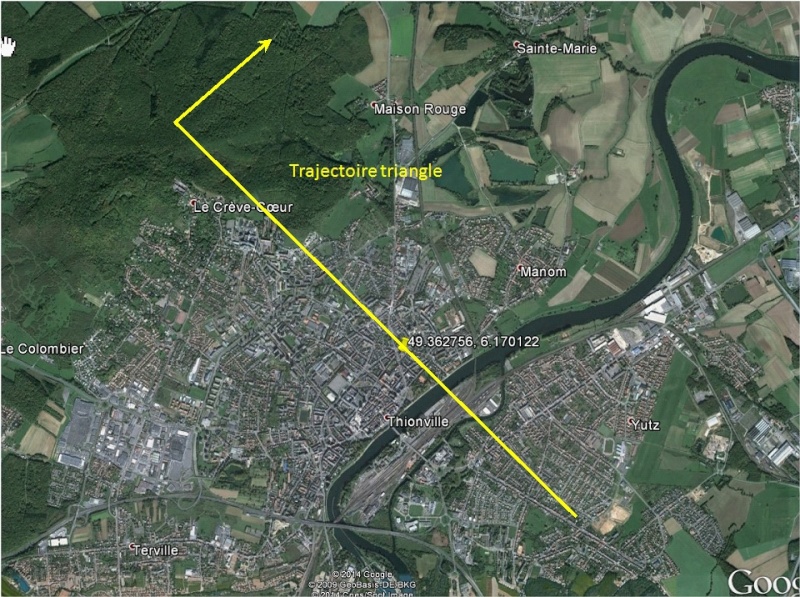 2008: le 11/05 à 22h50 - Ovni triangulaire volant - Ovnis à THIONVILLE - Moselle (dép.57) Thionv10