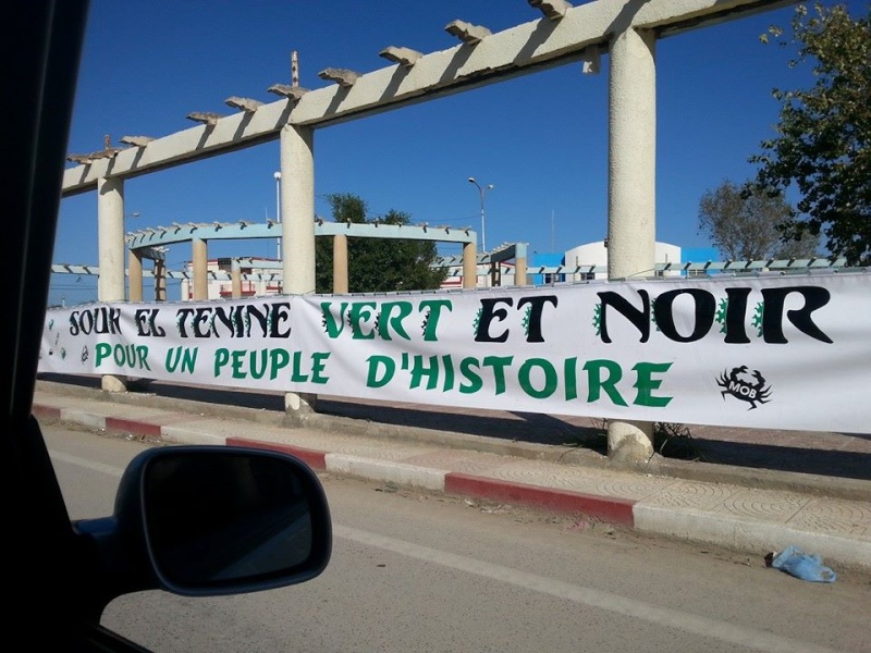 Souk El Tenine vert et noir pour un peuple d'histoire  Mob10