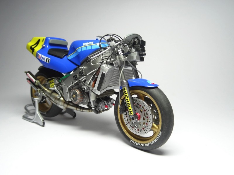 Yamaha YZR500 OW98. Christian Sarron 1989. - Page 7 38_mon10