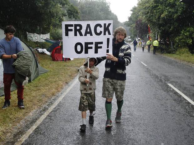 FRACKING COULD BE AS DAMAGING AS AS THALIDOMIDE, TOBACCO AND ASBESTOS...... Fracki10