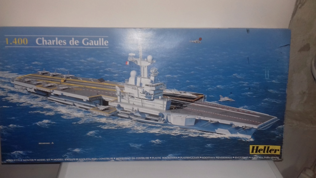 PORTE AVIONS CHARLES DE GAULLE 1/400 DE CHEZ HELLER 20190922
