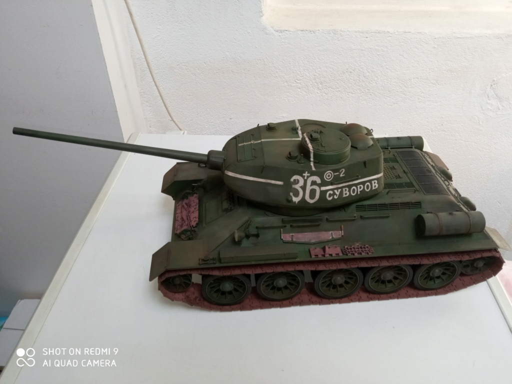 Char soviet T-34/85 [Hobby Boss 1/16°] de andraud 13780 Img_2251