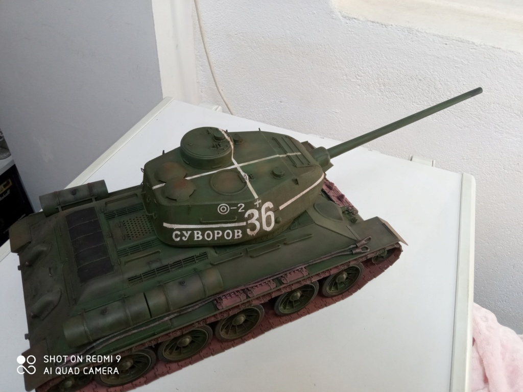 Char soviet T-34/85 [Hobby Boss 1/16°] de andraud 13780 Img_2254