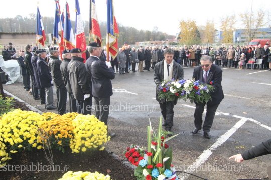 HOMMAGE AU GENERAL ALBERT MEYER DU GCPA en ALGERIE Cid_im14