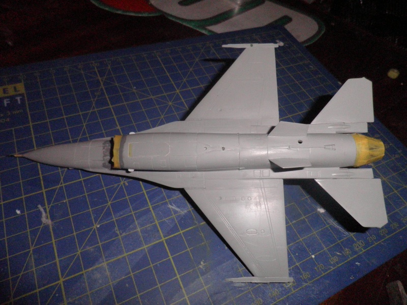 F-16C Block 52 (Italeri 1/72) Pb130110