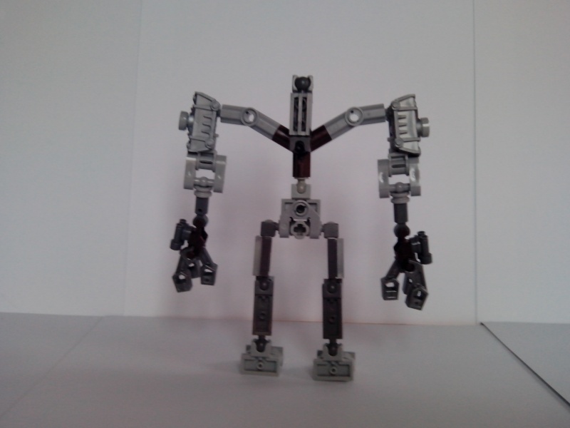 [Concours] Mini-MOC Challenge n°4 : des légions de robots ! Img_2012