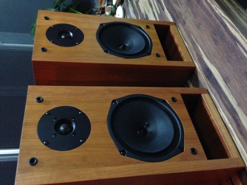 LOTH-X Speaker Image15