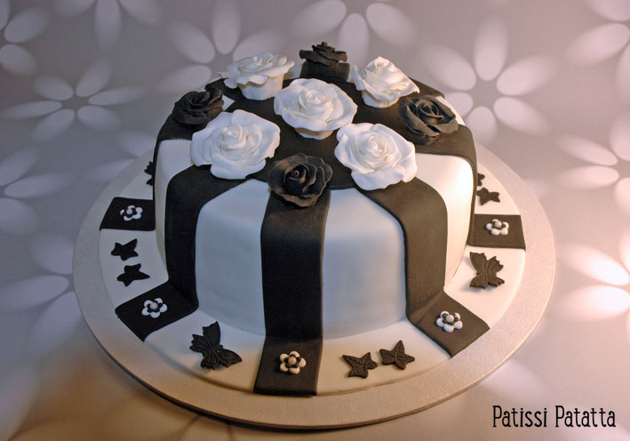 gâteau noir et blanc Fleurs10