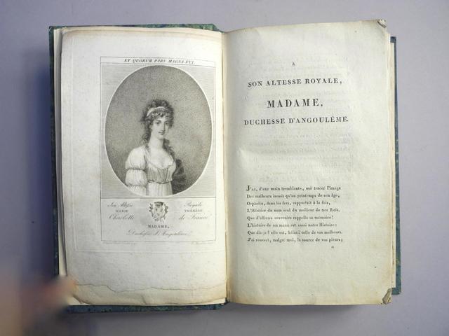 Collection : livres sur Marie-Antoinette, ses proches et la Révolution 20270510