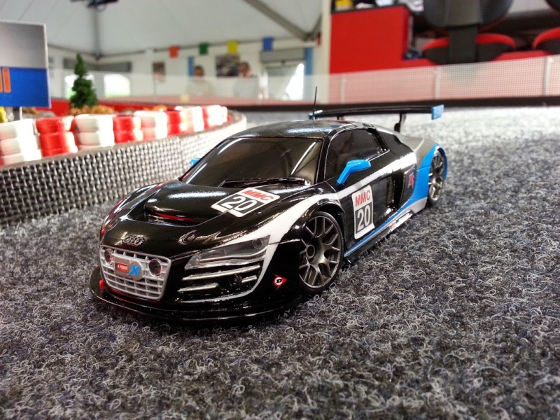 Les mini bolides de Morisme R811