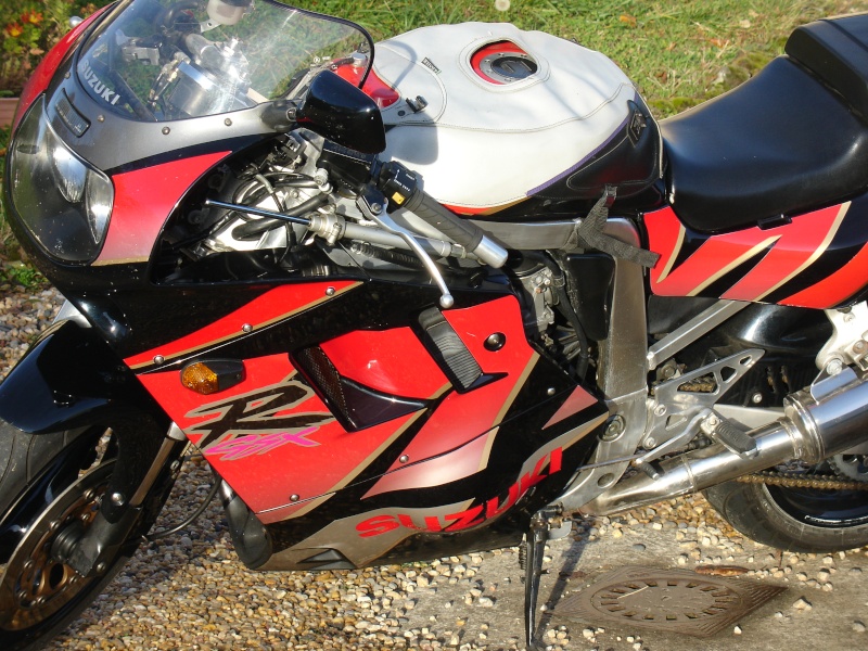 avis Gsxr 1000 2002 - Page 2 Dsc00513