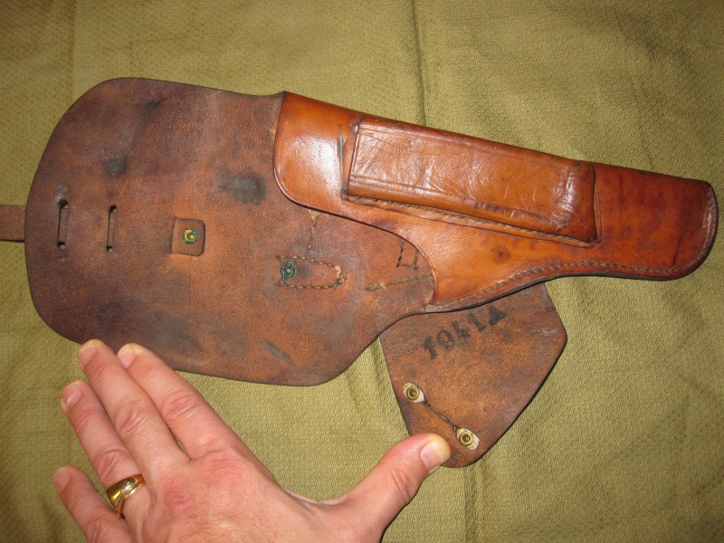 Identification d'étui holster cuir - inscription 1941 00510