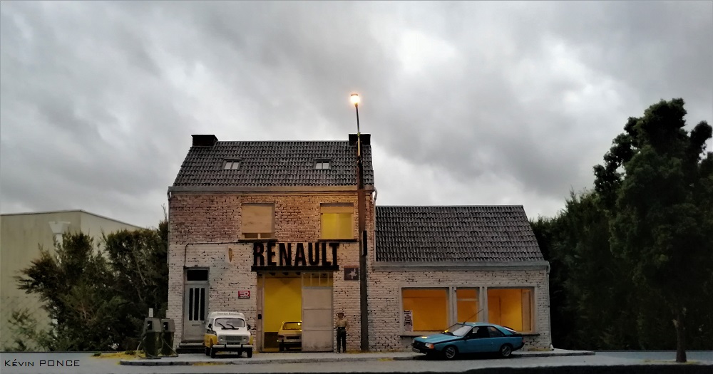 Maquette n°069 : L'Agent Renault Deronne de Leers - Années 70 069-2038