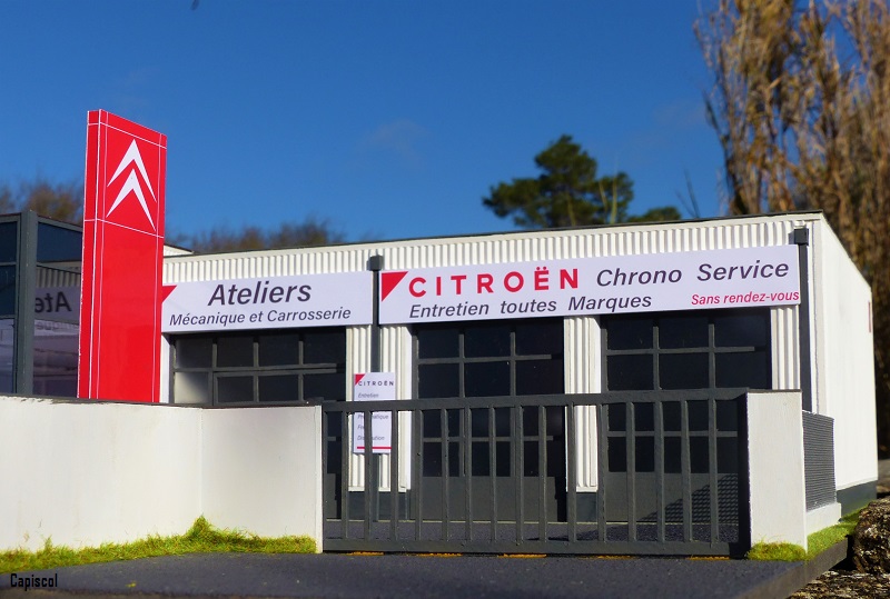 Maquette n°089 : La Concession Citroën 2004 089-2016