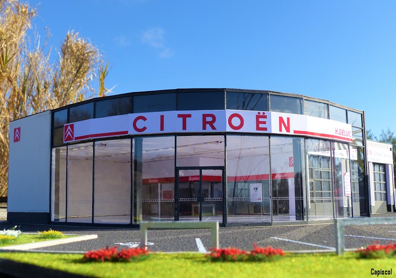 Maquette n°089 : La Concession Citroën 2004 089-2019