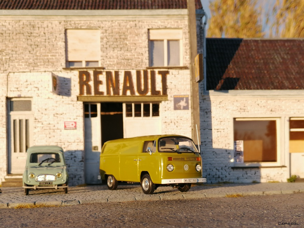 T2 Bay Window - Early Bay / Late Bay Volks136