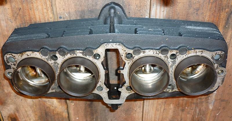 Haut moteur de F 650_210