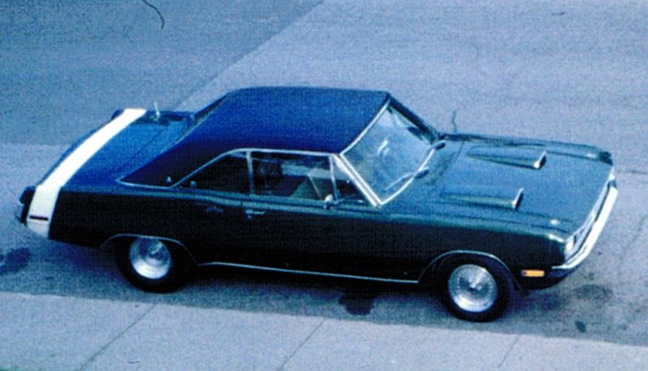 Plusieurs photos : Dodge Dart ...de 1970 à 1976 - Page 2 32161410