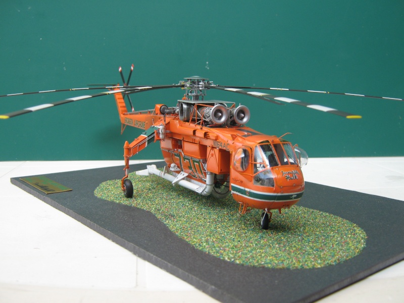 Erickson Air Crane S-64E 1/72 Le_10_11